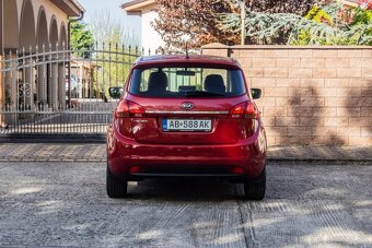 Kia Venga 1.4 CVVT Platinum - 9
