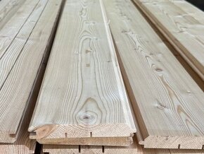 Drevený 3D OBKLAD,ROMBUS DUO 27x148 ČERVENÝ SMREK - 9