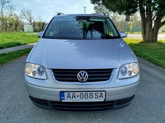 Predám Volkswagen Touran 7 MIESTNE - 9