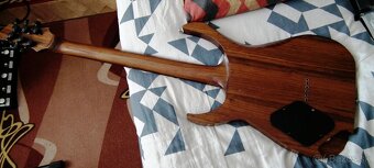 Predam El. Gitaru Superstrat-REZERVOVANE - 9