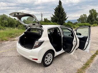 Toyota Yaris 1.5 Hybrid Style Selection VVT-iE Automat - 9