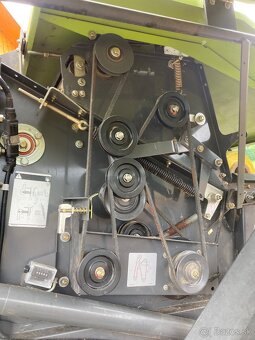 Prodám lis na kulaté balíky Claas Rollant - 9