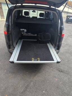 Predám Ford S-max - 9