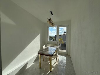 RODINNÝ DOM - ČARADICE - 9