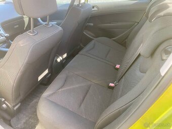 2008 Peugeot 308 1.4 benzín - 9