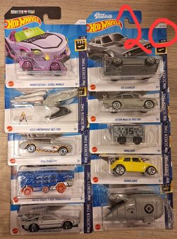 Hot wheels - 9