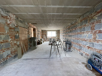 Rodinný dom v Nitrianskych Hrnčiarovciach - 9