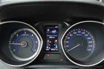 Hyundai i30 CW 1.6 CRDi, SR voz, 1. maj, TOP výbava, DPH - 9