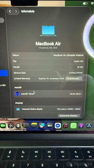 Macbook 13 palcový M3 - 9