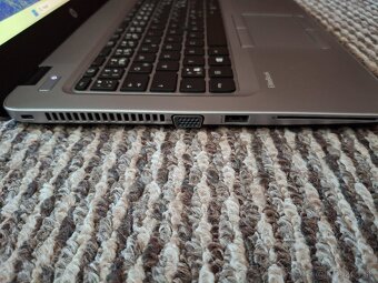 HP EliteBook 840 G3 s i5 16GB,14" FullHD - 9
