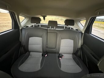 Nissan Qashqai 1,5 diesel, 4x2, 5 miestne - 9