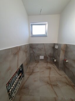 Moderný rodinný dom s možnosťou vlastného prispôsobenia - 9