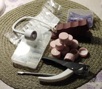 Sada na nechty + uv lampa.. - 9