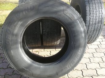 315/70 r22,5 - 9