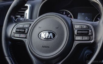 Kia Sportage 2.0 CRDi 4WD A/T - 9