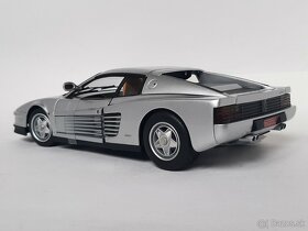 1:18 - Ferrari Testarossa (1984) - Hot Wheels Elite - 1:18 - 9