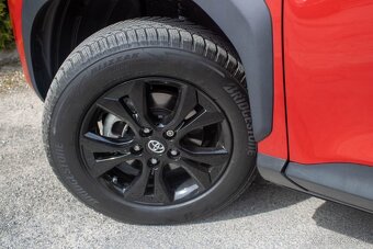 TOYOTA YARIS Cross 1.5 Dynamic Force 92kW 2024 + ZÁRUKA - 9