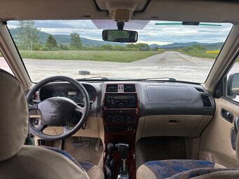 Nissan Terrano ll 2.7td - 9