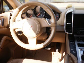 Porsche Cayenne 3.0TDi, 4 x 4 ,180kW, A 8 r.11 - 9