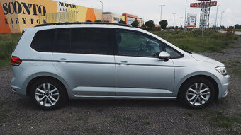 Volkswagen Touran 2.0 TDI Highline DSG EU6 - 9