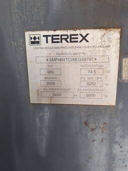 Predam traktorbager TEREX. - 9