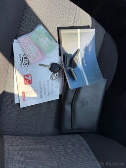 Predám Kia Venga 1.4 benzín 2011 nová STK/EM - 9