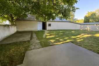 Reštaurácia + byt v Hrádku (Nové Mesto n.Váhom) - 9