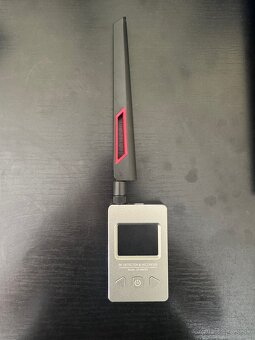 Vyhladávač GPS Signal detector - 9