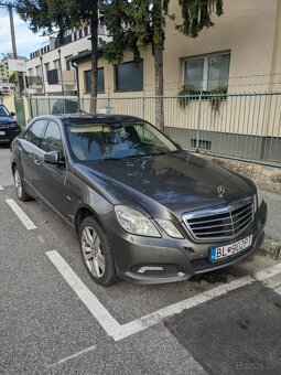 Mercedes Benz triedy E 212 350 CDI - 9