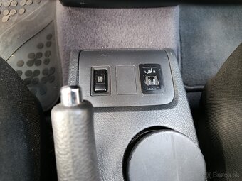 Toyota corolla verso 7-miest - 9