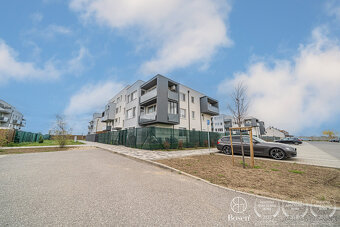 BOSEN | 1 izbový byt s predzáhradkou, Miloslavov - 9