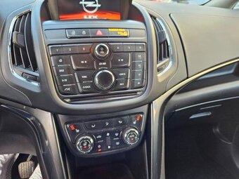 Opel Zafira Tourer 1.6 CDTI - 7 miest - 9