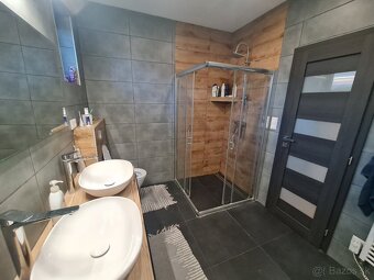 Nový 6 izbový dom, 240m2, Vlčany, Šaľa - 9
