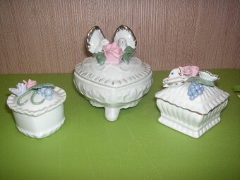 karafy, svietniky, poháre, džbán, vázy, koreničky - 9