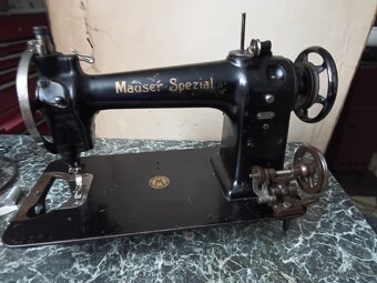 Šijacie stroje - 9