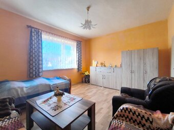REZERVOVANÉ ÚŽASNÝ RD S NÁDHERNOU ZÁHRADOU KRB GARÁŽ - 9