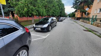 Predám Opel Astra H - 9