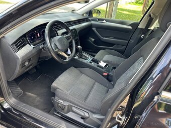 Volkswagen Passat Variant 2.0 TDI EVO Business DSG - 9