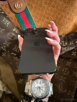 Predám IPHONE 15 PROMAX 256 GB - 9