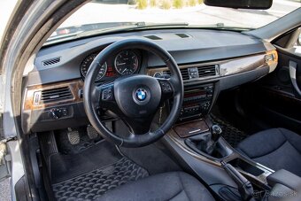 BMW Rad 3 320d 120 kW e90 - 9