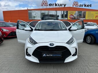 Toyota Yaris Hybrid 1.5 VVT-i Style 30 tisic km - 9