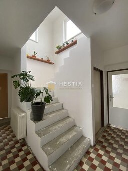 ZNÍŽENÁ CENA NA PREDAJ RD, veľký pozemok, Jablonica - 9