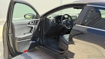 KIA Cee’d Sporty Wagon 1.6 CRDi 136k Platinum A/T - 9