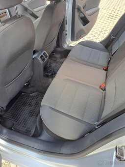 Volkswagen golf 6 4x4 2.0 tdi - 9