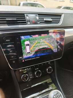 Škoda Superb 2.0 tdi manuál 110kw - 9