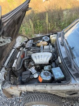 BMW e30 324d chromak - 9
