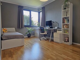 Moderný 3-izbový byt s predzáhradkou a parkovaním na Kolibe - 9