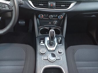 Alfa Romeo Stelvio 2.2 FACELIFT 2021 1.majiteľ - 9