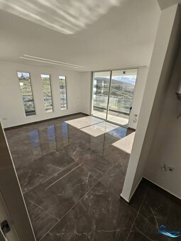 Albánsko, Sarandë – luxusné novostavby apartmánov v prvom ra - 9