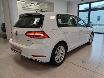 Volkswagen Golf 1.5 TSI EVO COMFORTLINE - 9